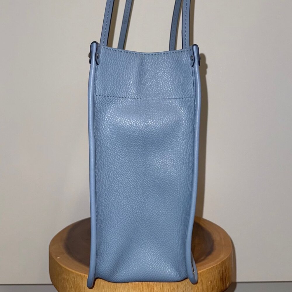 Michael Kors Canvas Heidi Tote - Picture 5 of 13